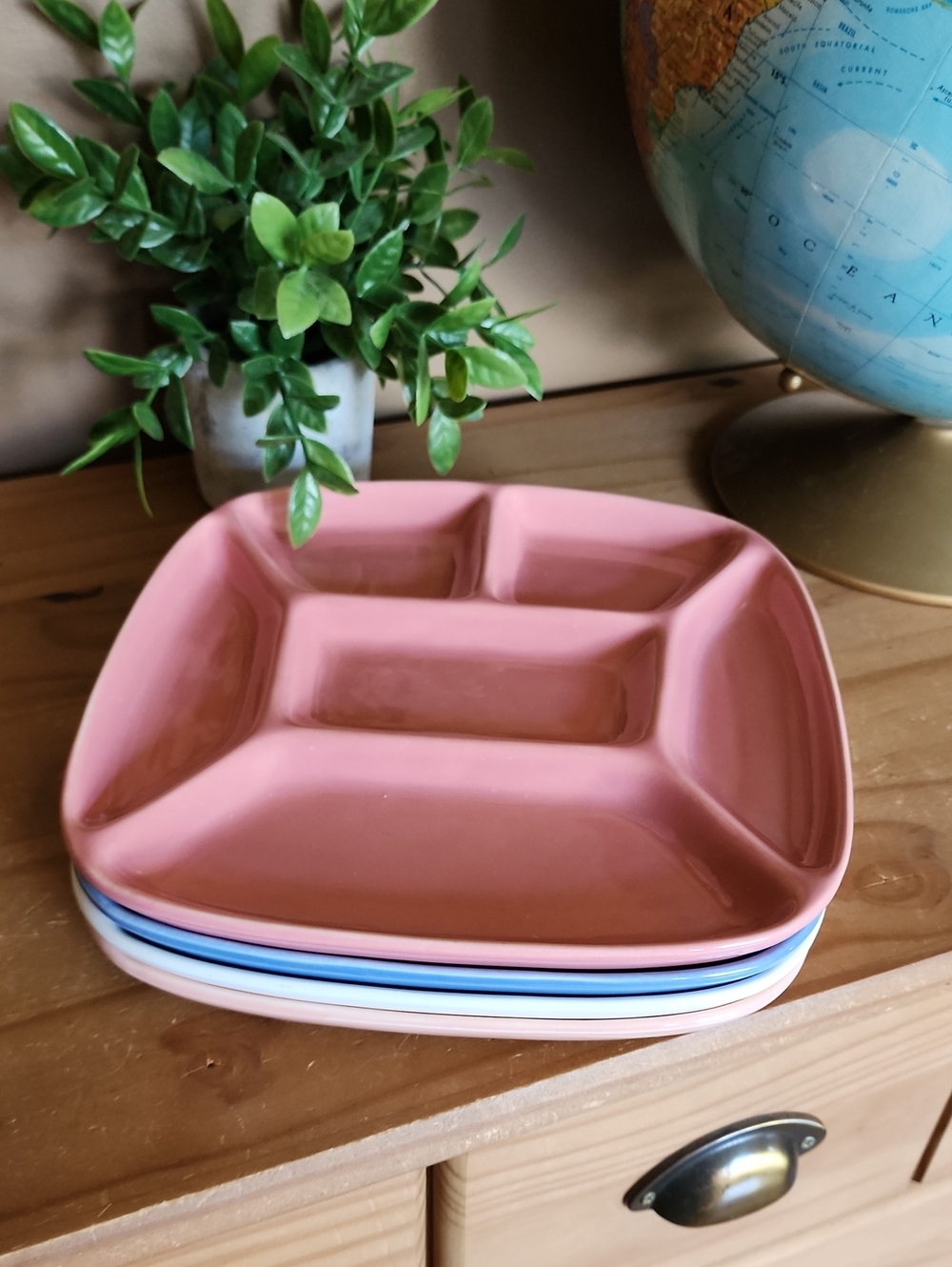 Vintage Pastel Sectioned Fondue Plates - Set Of 4 Japan